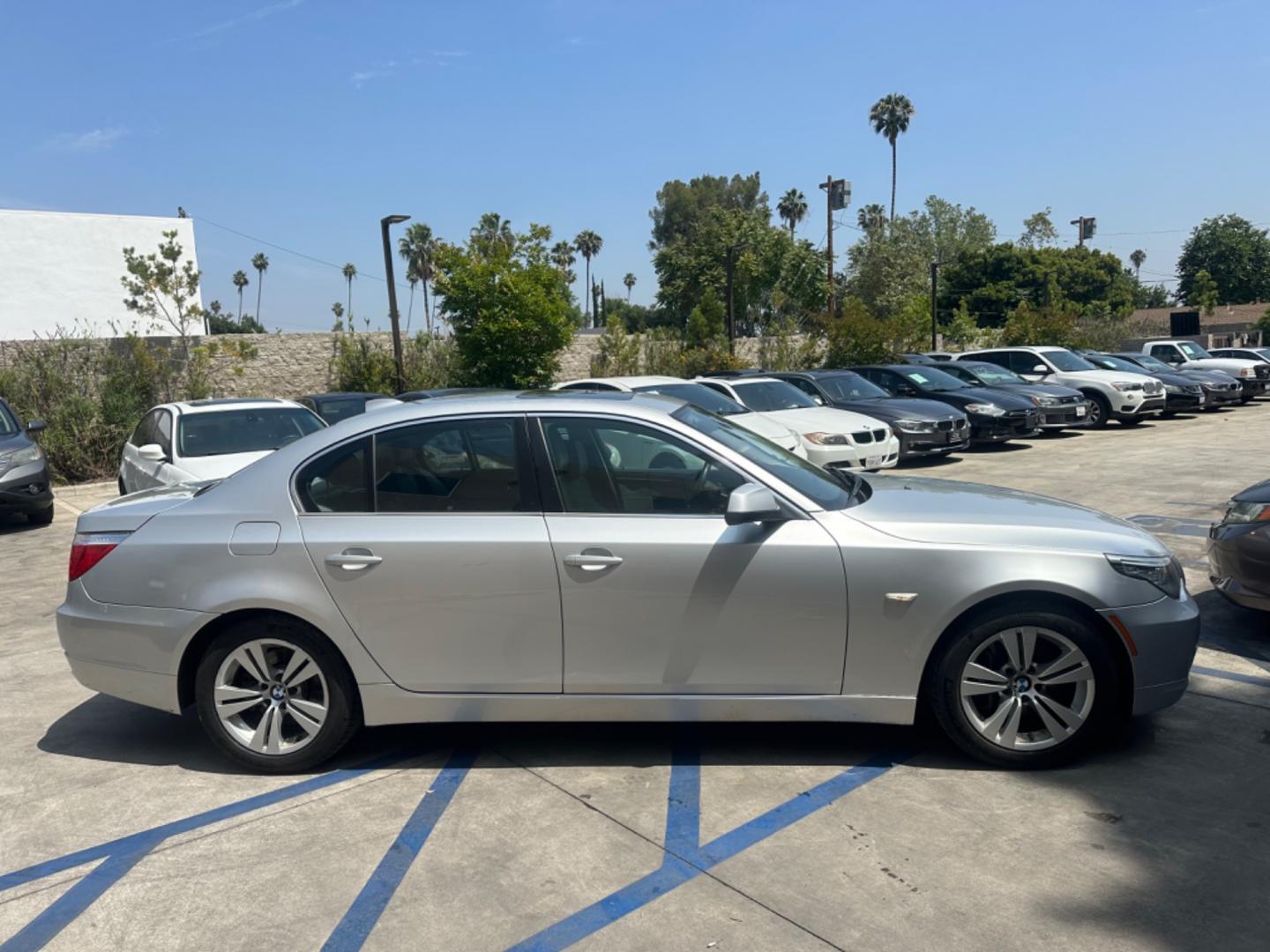 2010 Silver Metallic /110998 BMW 5-Series Leather (WBANU5C55AC) with an Inline 6 engine, Automatic transmission, located at 30 S. Berkeley Avenue, Pasadena, CA, 91107, (626) 248-7567, 34.145447, -118.109398 - Photo#3